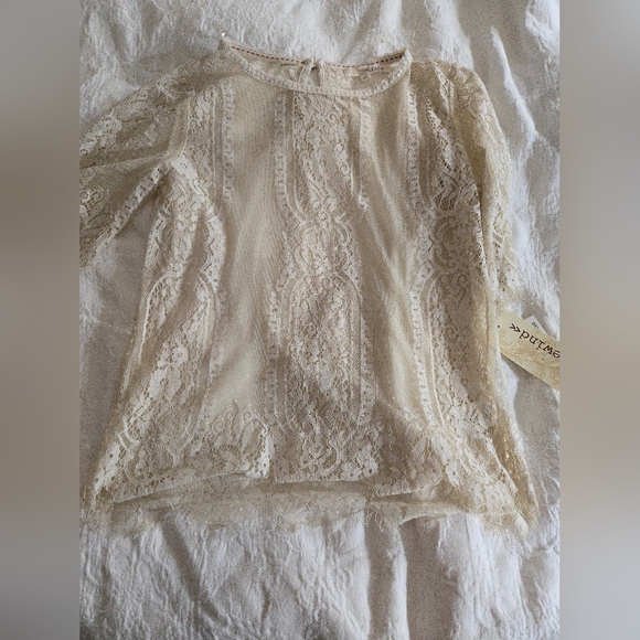 Rewind Tops - Lace top